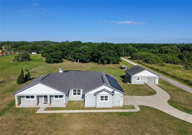 Photo 2 of Single family home for sale at 14805 US 301 N, Parrish, FL 34219 | MLS# A4689842 | Listing updated on 2026-10-20