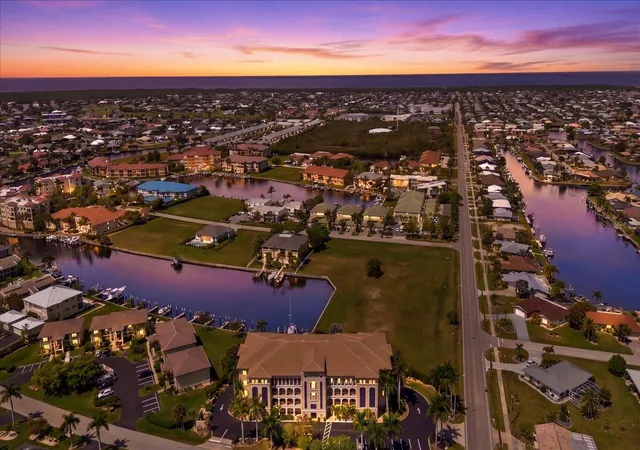 2nd image of 1349 Aqui Esta Dr, PUNTA GORDA, FL 33950