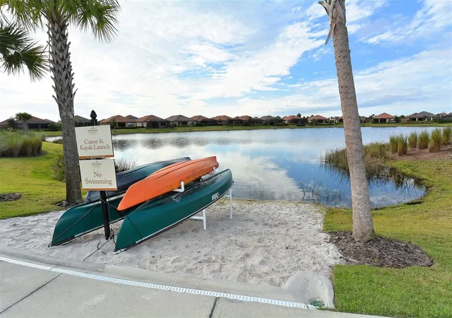 2nd image of 13720 Messina Loop, BRADENTON, FL 34211