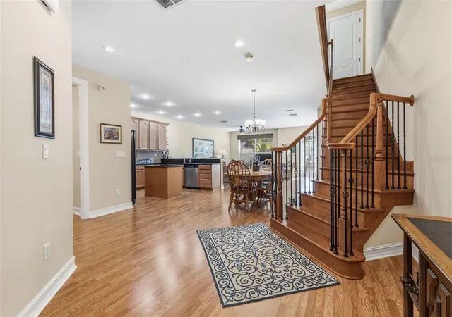 5th image of 4113 Courtside Wy, Tampa, FL 33618 | MLS# TB8497126