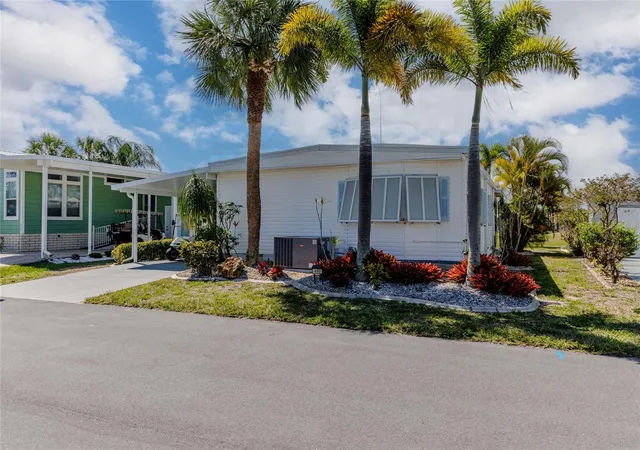 Photo 2 of Manufactured home for sale at 2100 Kings Hwy #497, Port Charlotte, FL 33980 | MLS# C7524765 | Listing updated on 2026-10-10