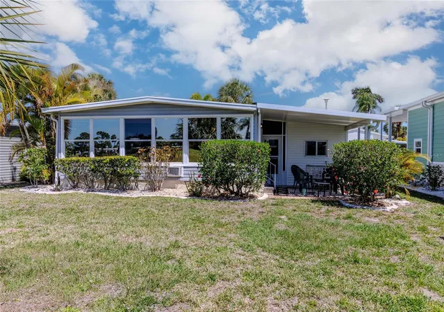 Photo 3 of Manufactured home for sale at 2100 Kings Hwy #497, Port Charlotte, FL 33980 | MLS# C7524765 | Listing updated on 2026-10-10