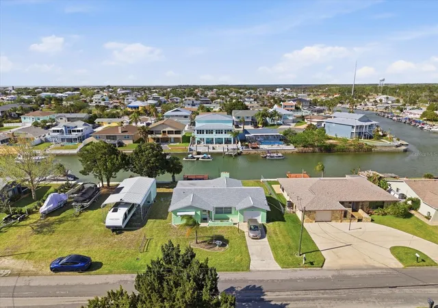 Homes for sale in Hernando Beach, FL | 4069 Gulfview Dr, Hernando Beach, FL 34607 | MLS# W7884796