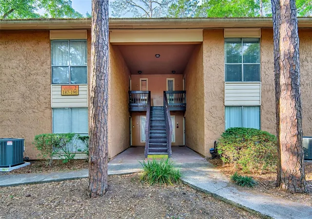 Homes for sale in Gainesville, FL | 1810 Nw 23Rd Blvd #188, Gainesville, FL 32605 | MLS# GC539401