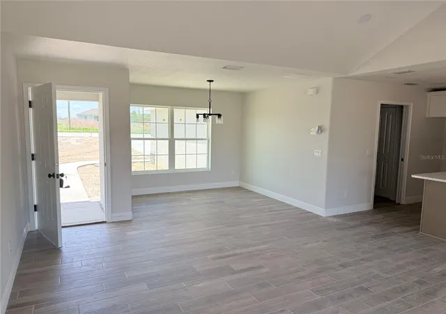 5th image of 133 Larch Rd, Ocala, FL 34480 | MLS# OM722690