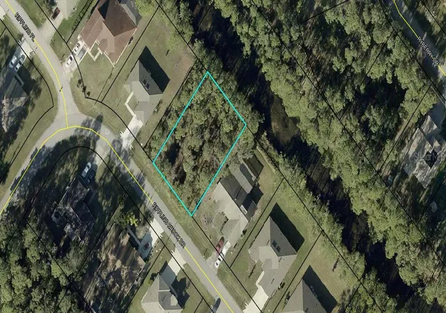 1st image of 15 Rippling Brook Dr, Palm Coast, FL 32164 | MLS# FC317713