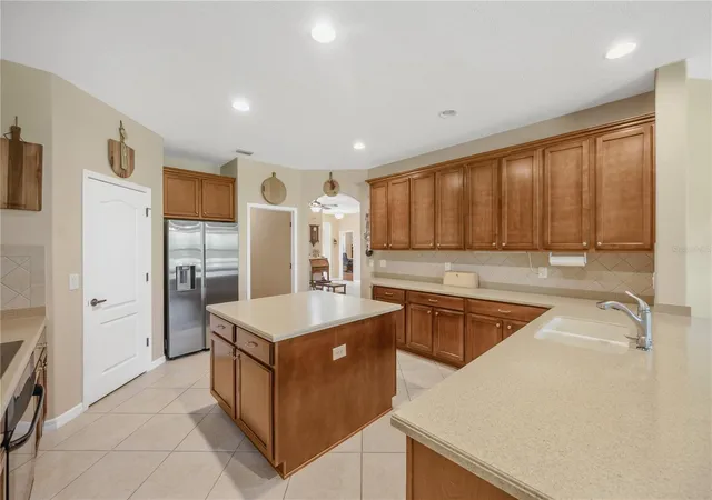 3rd image of 9313 Lisbon St, Seffner, FL 33584 | MLS# TB8497197