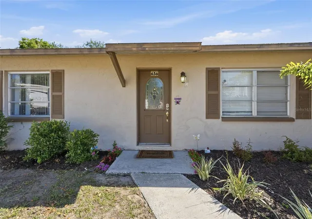 2nd image of 636 Tessier Ct, Tarpon Springs, FL 34689 | MLS# TB8497212