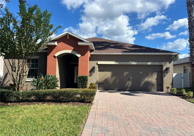 Photo 1 of Single family home for sale at 2202 Romanum Dr, Winter Garden, FL 34787 | MLS# O6398743 | Listing updated on 2026-10-20