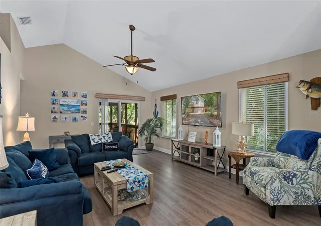 4th image of 6779 S Pinebranch Pt, Homosassa, FL 34448 | MLS# OM722697