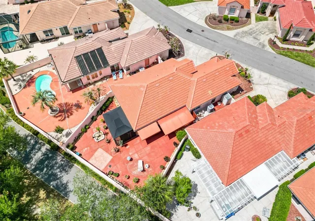 3rd image of 1314 Santa Rosa Ct, Lady Lake, FL 32159 | MLS# G5110972
