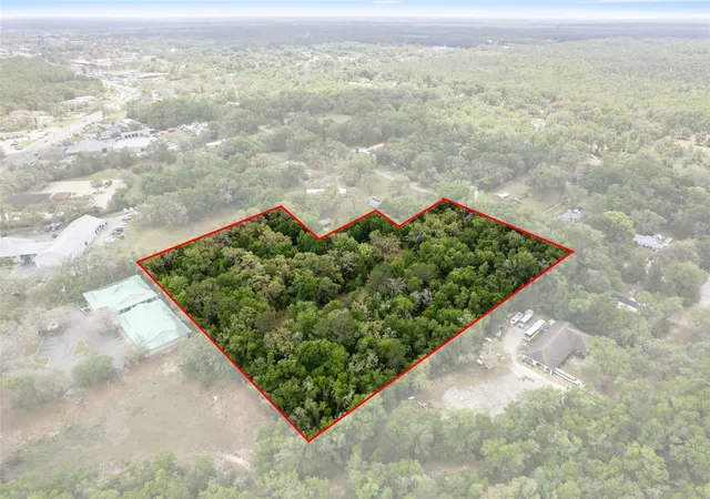 4th image of 2322 W Main St, Inverness, FL 34452 | MLS# OM722700