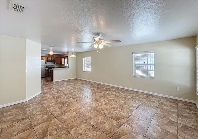 2nd image of 838 N Iowa Ave, Lakeland, FL 33801 | MLS# S5147748