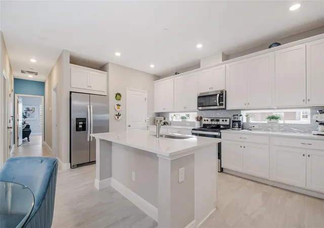 4th image of 10009 Pearson Ave, Orlando, FL 32827 | MLS# O6398768