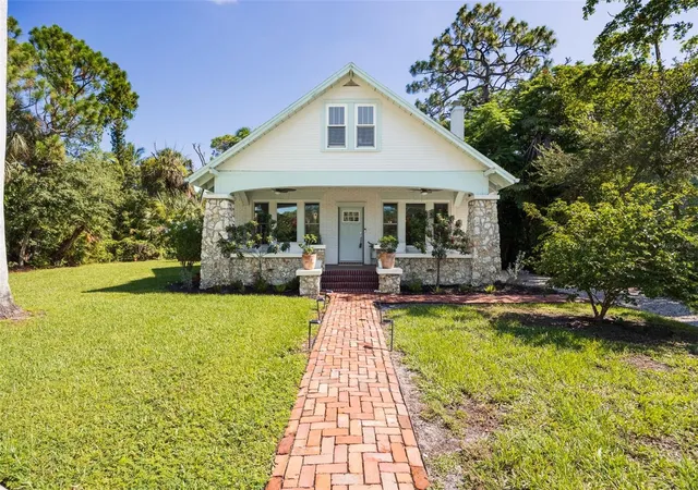 1st image of 1473 Barcelona Ave, Fort Myers, FL 33901 | MLS# C7524786