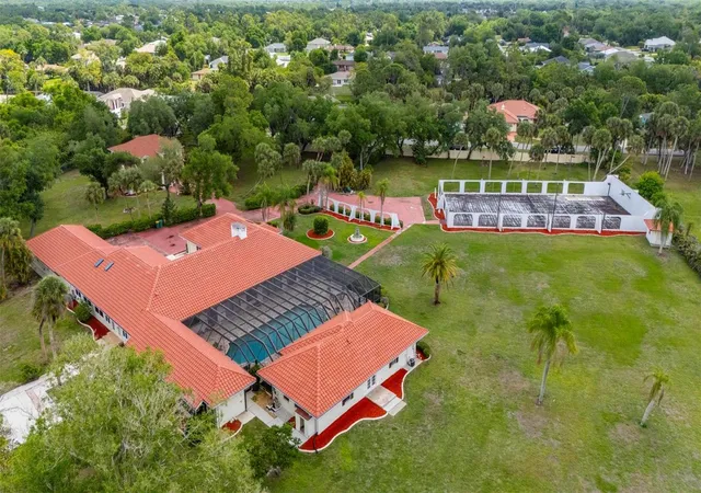 Photo 3 of Mansion for sale at 1105 Yorkshire St, Port Charlotte, FL 33952 | MLS# C7524789 | Listing updated on 2026-07-30