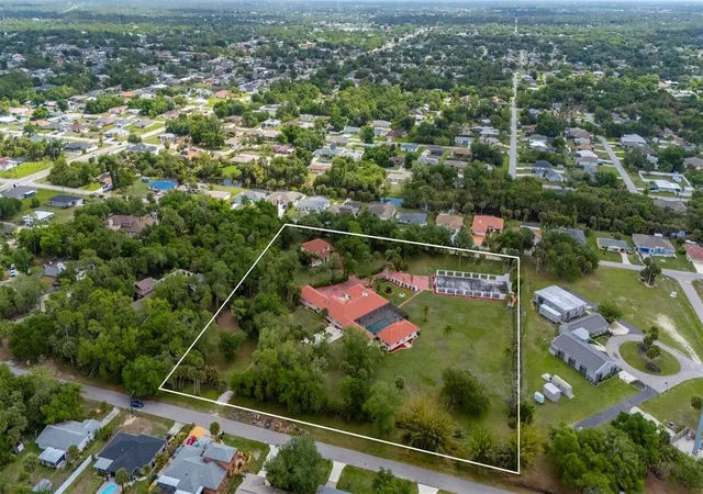 2nd image of 1105 Yorkshire St, Port Charlotte, FL 33952 | MLS# C7524789