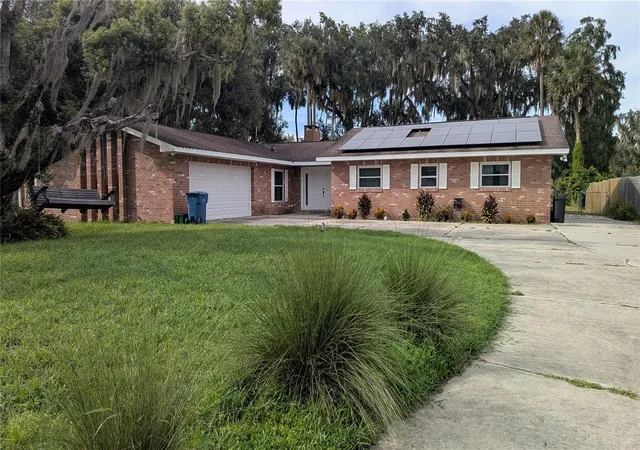 Single family home for sale at 2950 N Shell Rd, DELAND, FL 32720 | MLS# V4948479