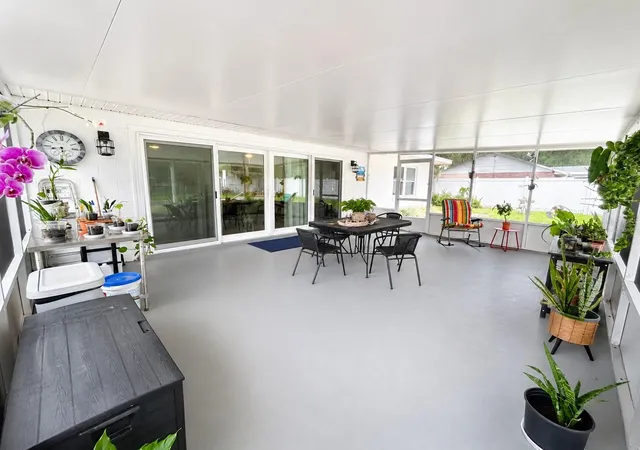 Photo 3 of Single family home for sale at 2950 N Shell Rd, Deland, FL 32720 | MLS# V4948479 | Listing updated on 2026-09-27