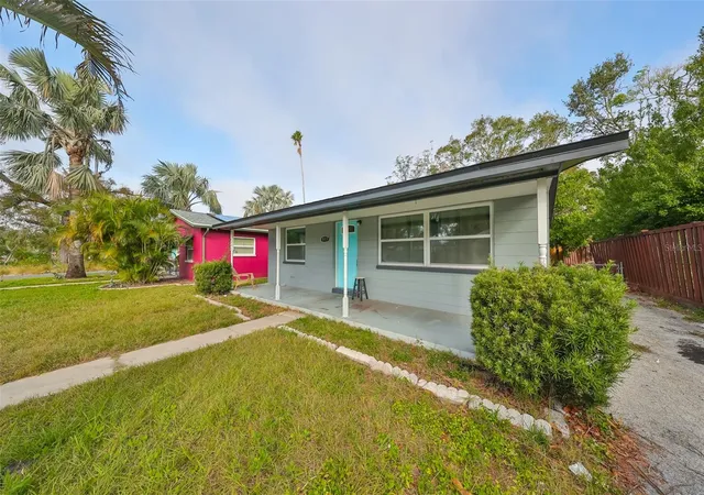 Photo 3 of Single family home for sale at 5117 12th Ave S Gulfport Fl #33707, Gulfport, FL 33707 | MLS# TB8497285 | Listing updated on 2026-07-30