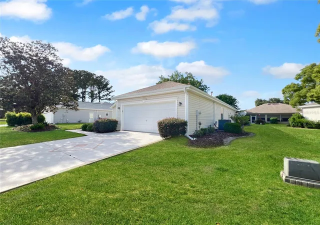 3rd image of 13150 Se 93Rd Cir, Summerfield, FL 34491 | MLS# OM722715