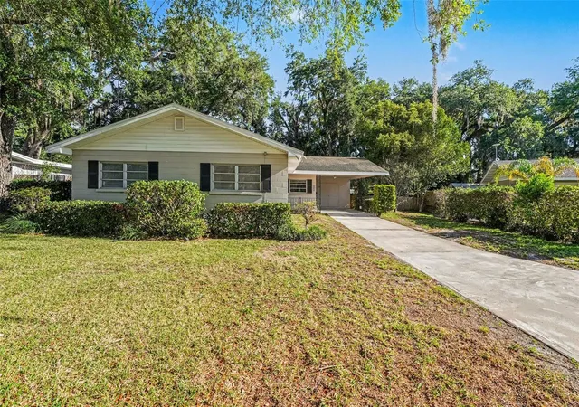 1st image of 521 W Palmeden Dr, Lakeland, FL 33803 | MLS# O6398869