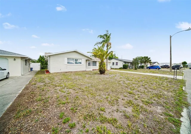 Homes for sale in Port Richey, FL | 7541 Spirea Dr, Port Richey, FL 34668 | MLS# O6398873