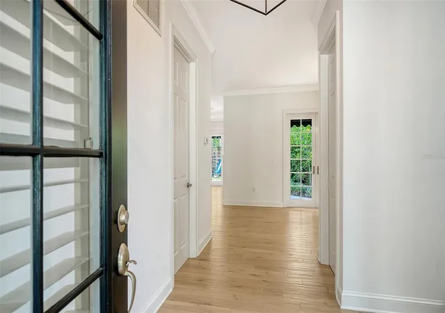 3rd image of 1704 Fortuna St, Sarasota, FL 34239 | MLS# A4689929