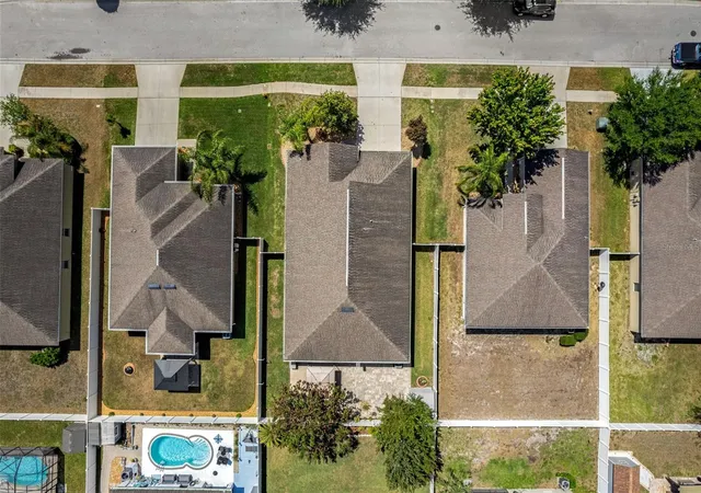 Photo 3 of Single family home for sale at 18334 Waydale Loop, Hudson, FL 34667 | MLS# TB8497369 | Listing updated on 2026-09-14