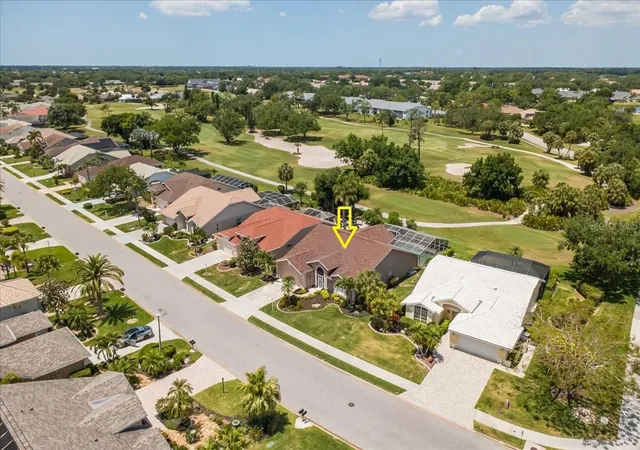 Photo 1 of Single family home for sale at 7015 Pleasant Hl Rd, Bradenton, FL 34203 | MLS# A4689940 | Listing updated on 2026-10-29