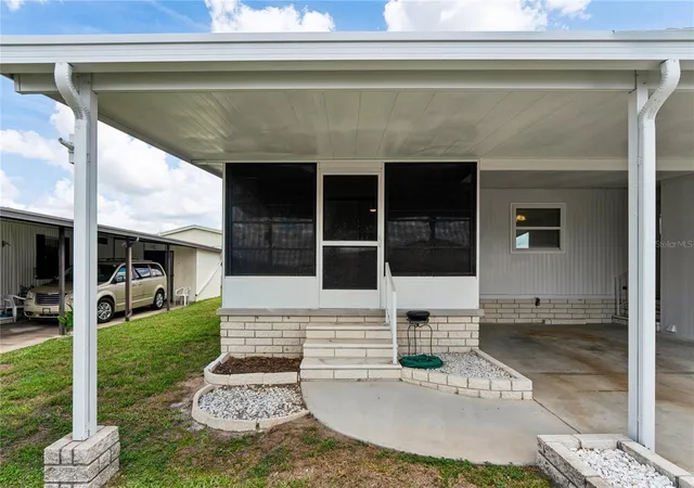 4th image of 37537 Pinata Ave, Zephyrhills, FL 33541 | MLS# TB8497385