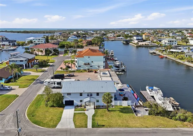 Homes for sale in Hernando Beach, FL | 3173 Gulfview Dr, Hernando Beach, FL 34607 | MLS# TB8497388
