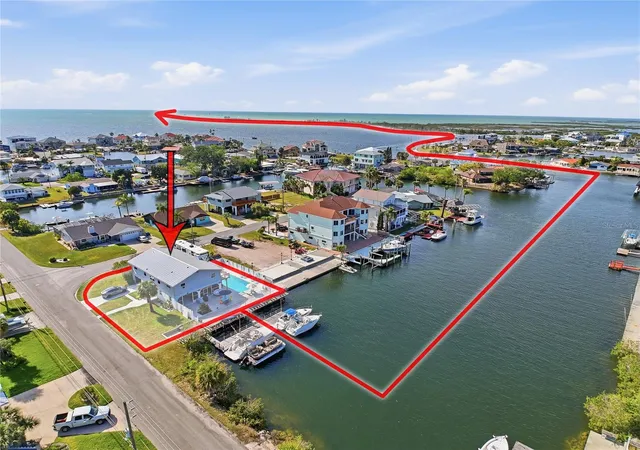 Homes for sale in Hernando Beach, FL | 3173 Gulfview Dr, Hernando Beach, FL 34607 | MLS# TB8497388