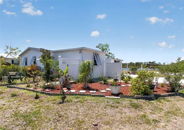 Photo 4 of Sale Pending at 3949 Russell Ave, Port Charlotte, FL 33953 | MLS# A4689946 | Listing updated on 2026-09-12