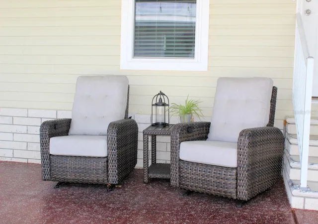 14th image of 64 Thatch Palm St W, Largo, FL 33770 | MLS# TB8497397