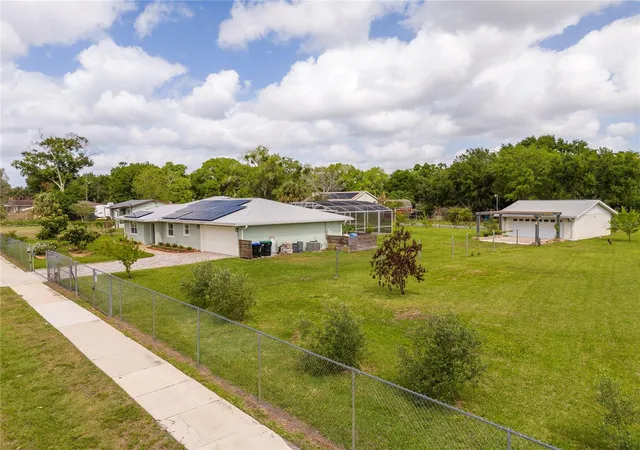 Photo 3 of Sale Pending at 8595 Millinockett Ln, Orlando, FL 32825 | MLS# O6398925 | Listing updated on 2026-09-28