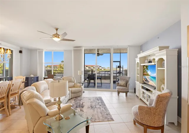 Photo 4 of Condo for sale at 3313 Sunset Key Cir #105, Punta Gorda, FL 33955 | MLS# C7524814 | Listing updated on 2026-08-31
