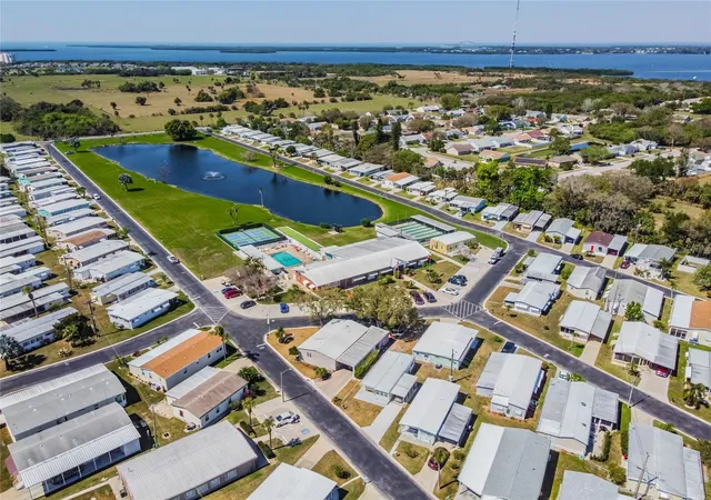 Homes for sale in Palmetto, FL | 2900 8th Ave W #18, Palmetto, FL 34221 | MLS# A4689959