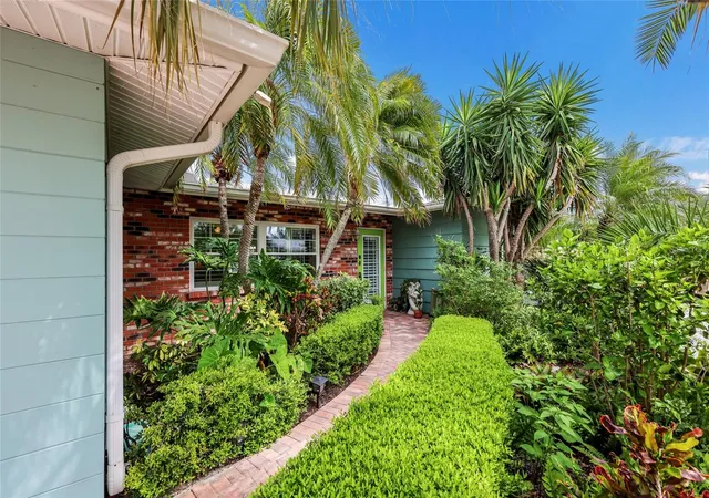 Homes for sale in Bradenton, FL | 5007 Bimini Dr, Bradenton, FL 34210 | MLS# A4689960