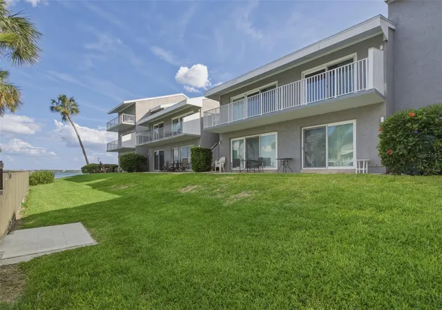 Homes for sale in Clearwater, FL | 1351 Gulf Blvd, Clearwater, FL 33767