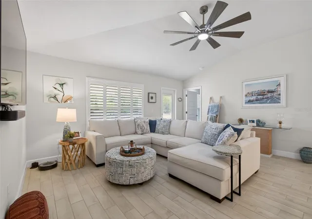 Photo 3 of Single family home for sale at 25013 SW 24th Place, Newberry, FL 32669 | MLS# GC539427 | Listing updated on 2026-06-11
