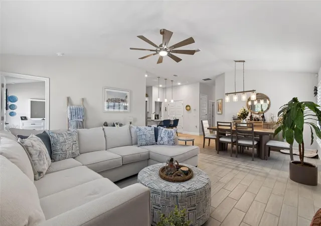 Photo 4 of Single family home for sale at 25013 SW 24th Place, Newberry, FL 32669 | MLS# GC539427 | Listing updated on 2026-06-11