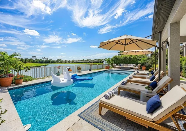 3rd image of 835 129Th St Ne, Bradenton, FL 34212 | MLS# A4689973