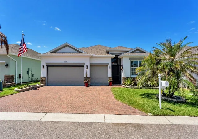 1st image of 3890 Bedford Ave, Winter Haven, FL 33884 | MLS# L4961088