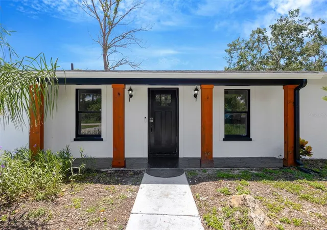 Homes for sale in Gibsonton, FL | 9935 River Dr, Gibsonton, FL 33534 | MLS# TB8497530