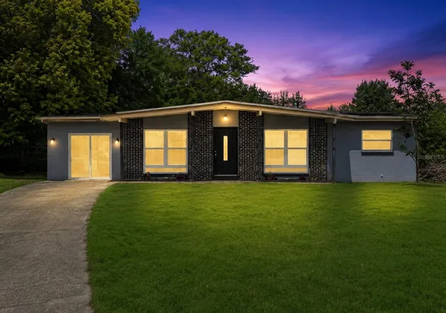 24th image of 6204 Oakcrest Cir, Orlando, FL 32808 | MLS# O6398995
