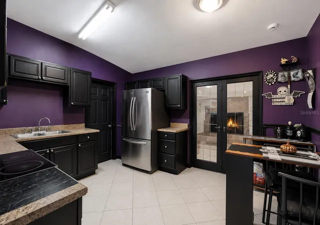Photo 4 of Single family home for sale at 6204 Oakcrest Cir, Orlando, FL 32808 | MLS# O6398995 | Listing updated on 2026-10-16