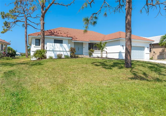 Homes for sale in Placida, FL | 16 Leeward Dr, Placida, FL 33946 | MLS# O6399010