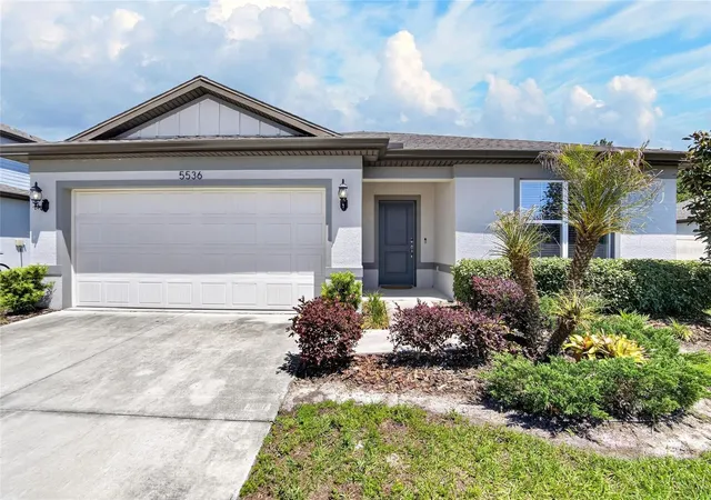 Photo 2 of Single family home for sale at 5536 Keaton Springs Dr, Lakeland, FL 33811 | MLS# TB8497572 | Listing updated on 2026-04-24
