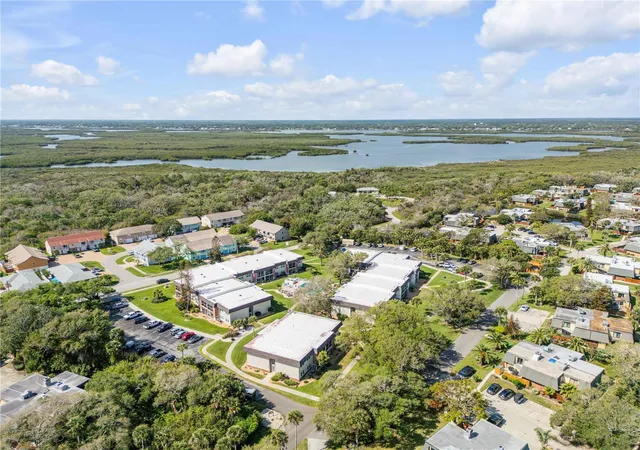 2nd image of 3800 Saxon Dr, NEW SMYRNA BEACH, FL 32169